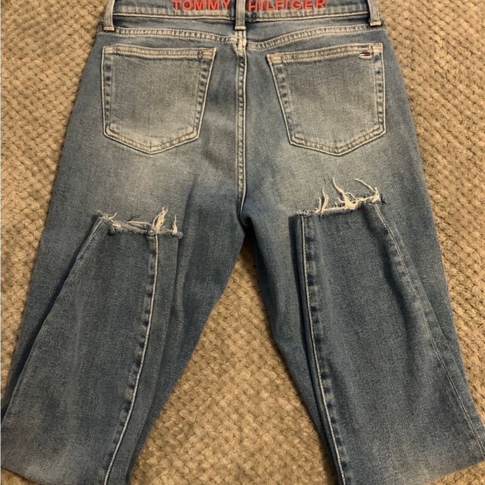 TOMMY HILFIGER STRETCH RAW CUT HEM JEANS SIZE 8